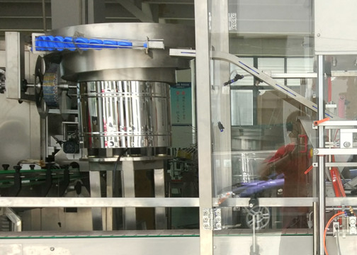 Linear Type Screw Bottle Capping Machine 600BPH With Touch Screen